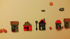 Foto Wand im Kinderzimmer mit Autos und Häusern