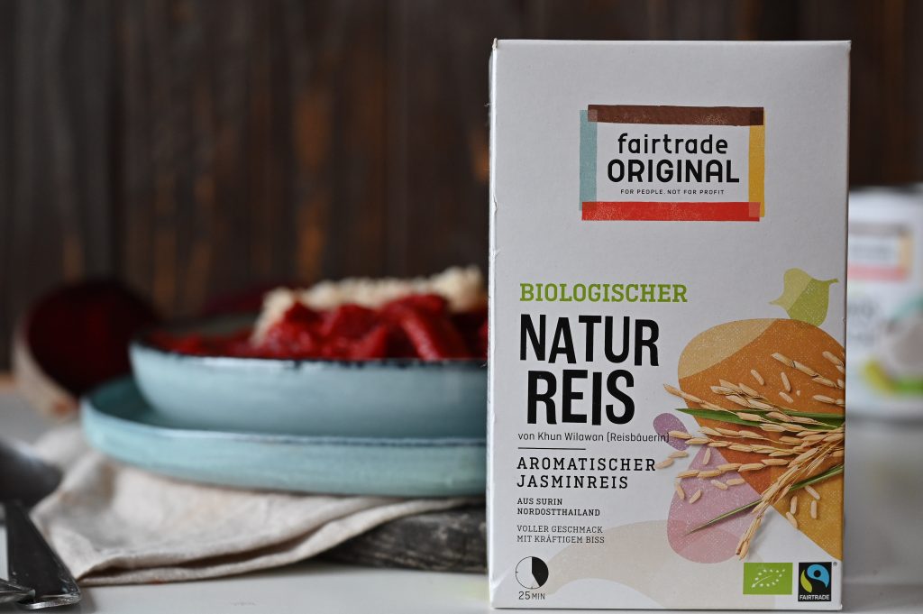 Foto von Naturreis mit Rotem Rüben-Curry